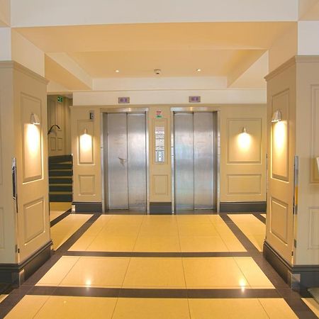 Penthouse At Chelsea Cloisters Hotel London Exteriör bild