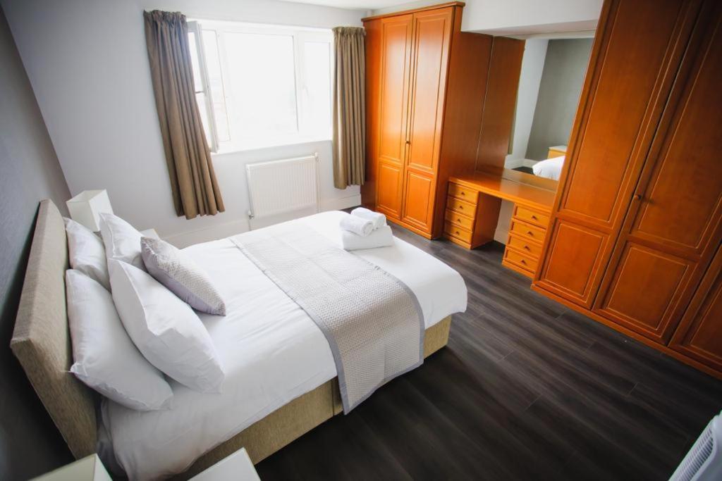 Penthouse At Chelsea Cloisters Hotel London Exteriör bild